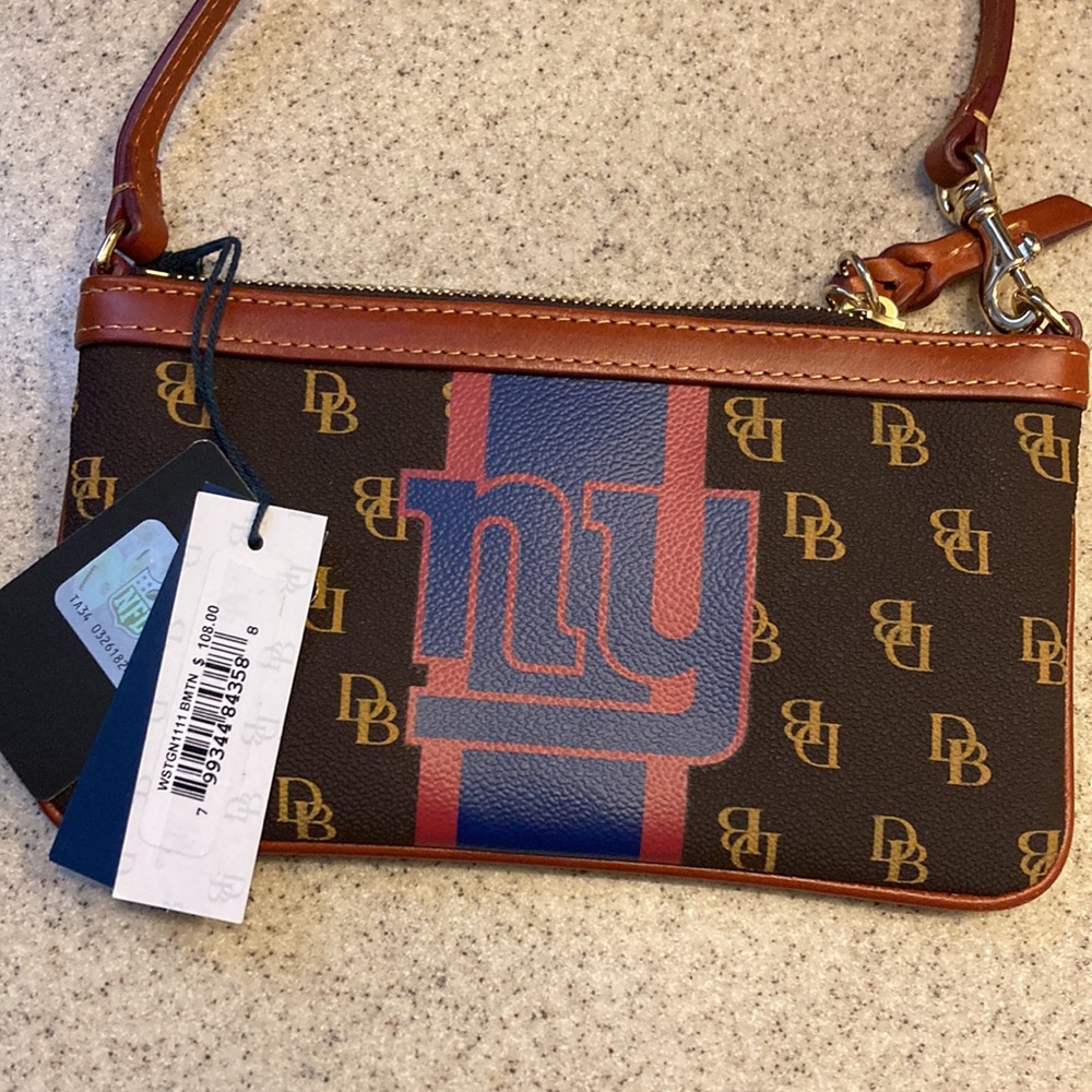 NFL wristlet - Picture 2 of 2